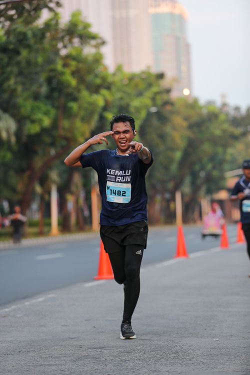 Race photo from KEMLU RUN 2025