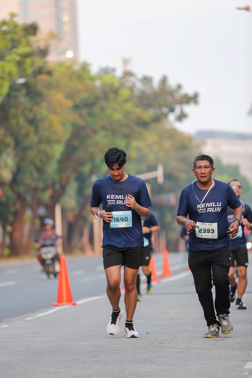 Race photo from KEMLU RUN 2025