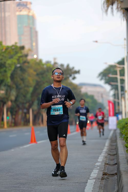 Race photo from KEMLU RUN 2025