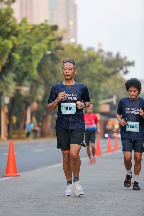 Race photo from KEMLU RUN 2025
