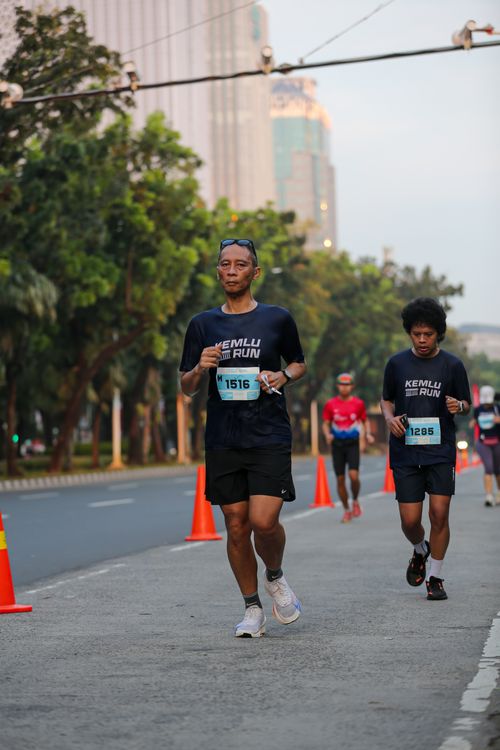 Race photo from KEMLU RUN 2025