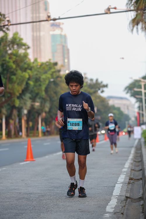 Race photo from KEMLU RUN 2025