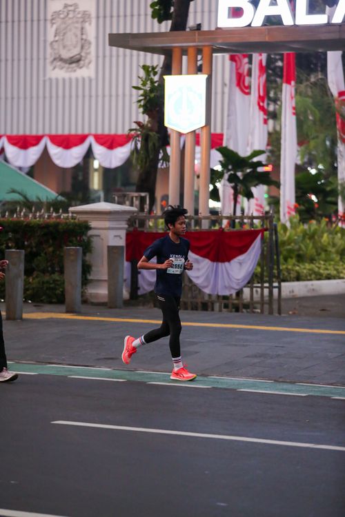 Race photo from KEMLU RUN 2025