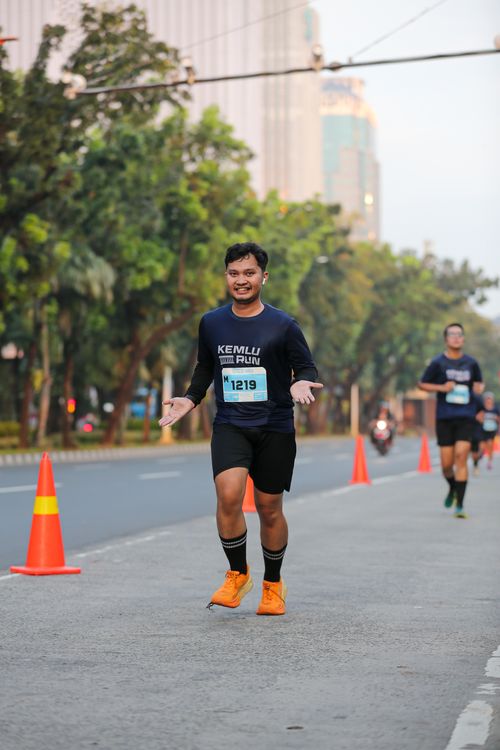 Race photo from KEMLU RUN 2025