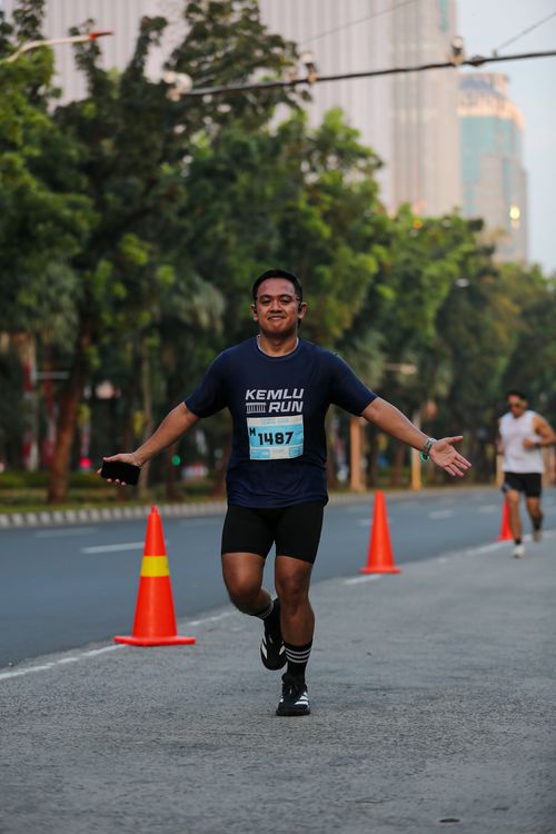 Race photo from KEMLU RUN 2025