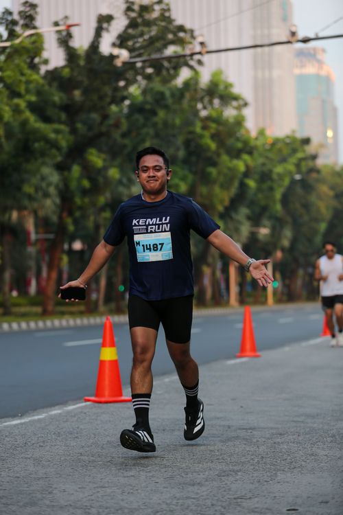 Race photo from KEMLU RUN 2025