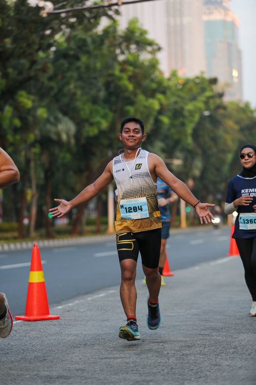 Race photo from KEMLU RUN 2025