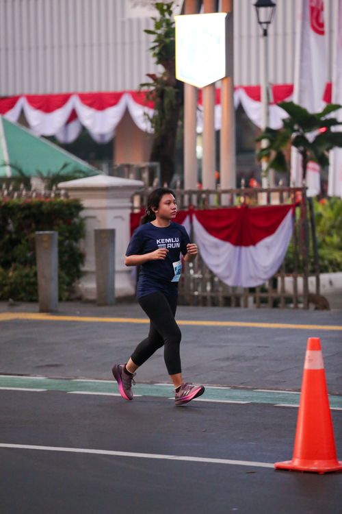 Race photo from KEMLU RUN 2025