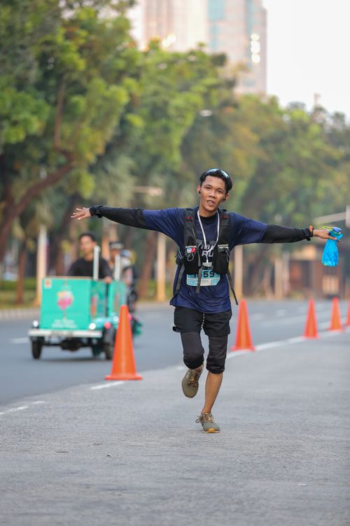Race photo from KEMLU RUN 2025