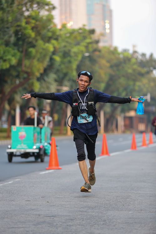 Race photo from KEMLU RUN 2025