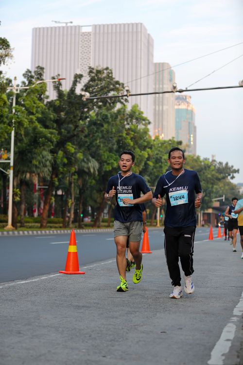 Race photo from KEMLU RUN 2025