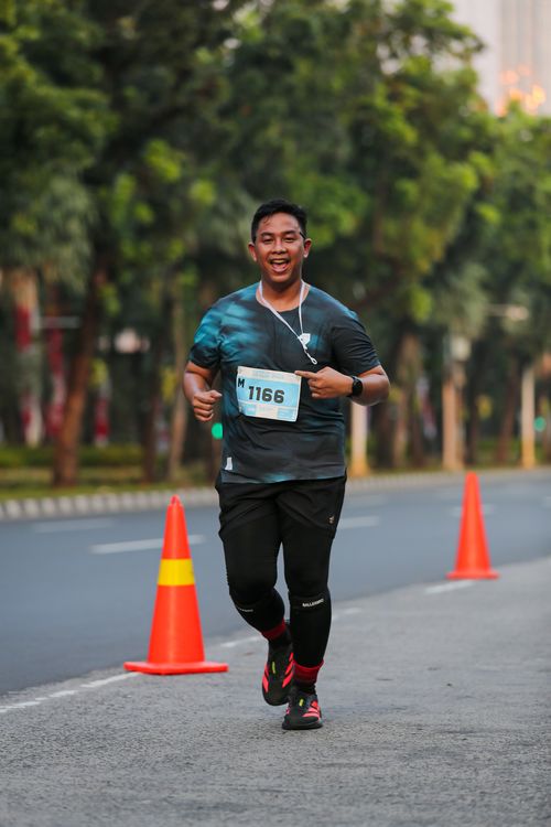 Race photo from KEMLU RUN 2025