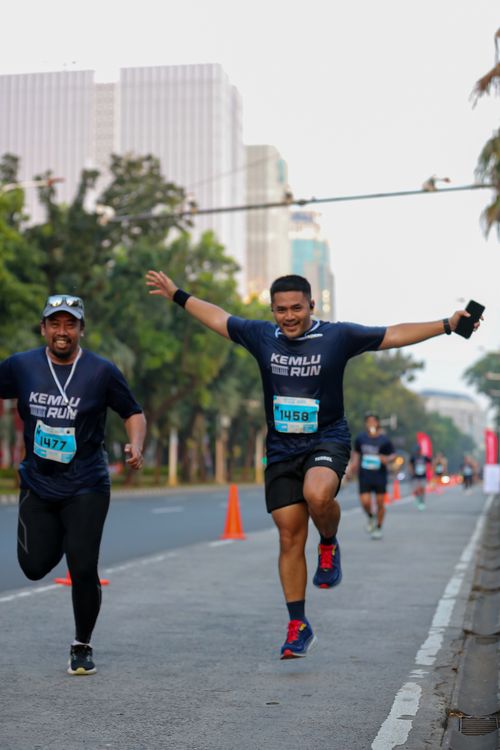 Race photo from KEMLU RUN 2025