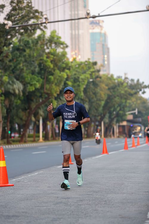 Race photo from KEMLU RUN 2025