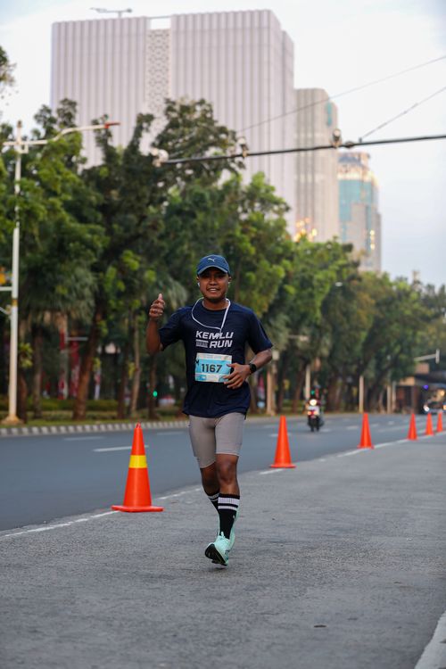 Race photo from KEMLU RUN 2025