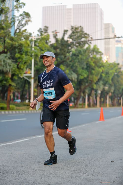 Race photo from KEMLU RUN 2025