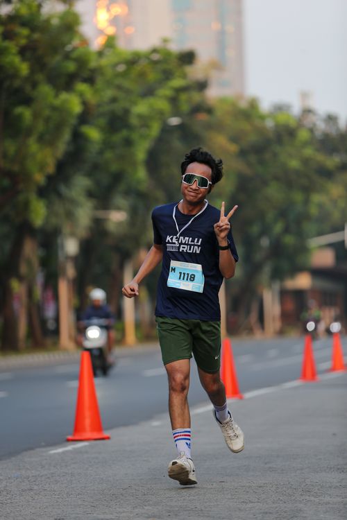 Race photo from KEMLU RUN 2025