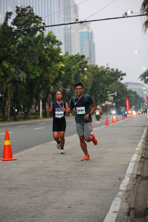 Race photo from KEMLU RUN 2025