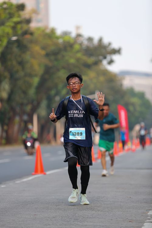 Race photo from KEMLU RUN 2025