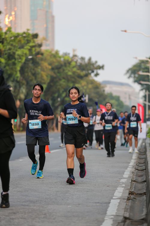 Race photo from KEMLU RUN 2025