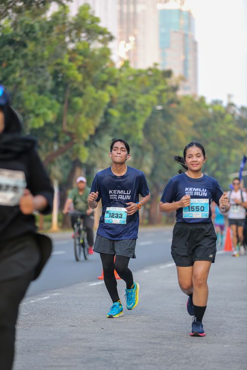 Race photo from KEMLU RUN 2025