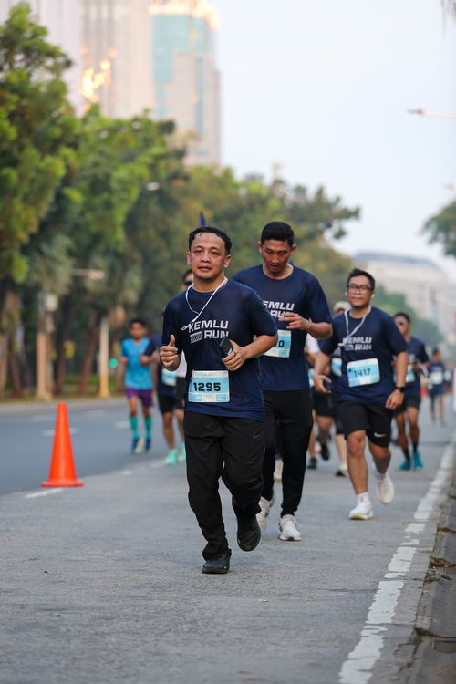 Race photo from KEMLU RUN 2025