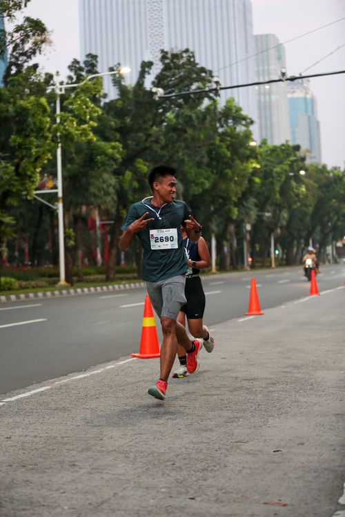 Race photo from KEMLU RUN 2025