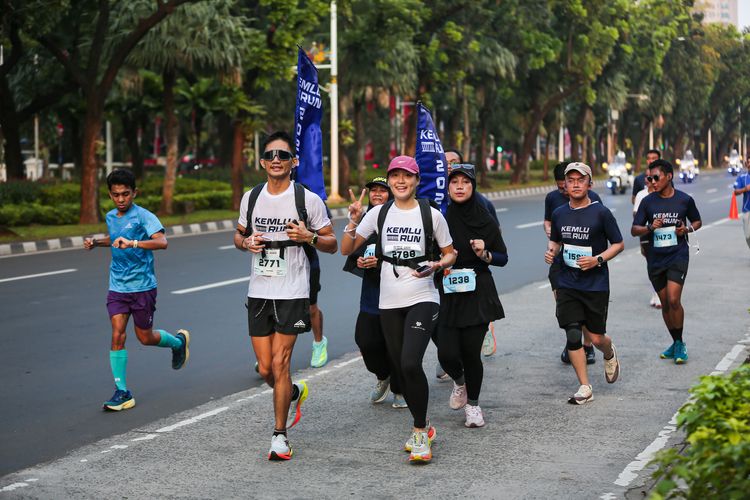 Race photo from KEMLU RUN 2025