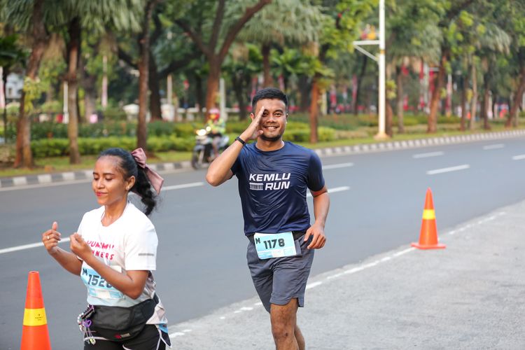 Race photo from KEMLU RUN 2025