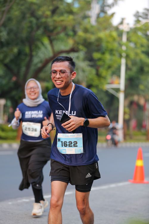 Race photo from KEMLU RUN 2025
