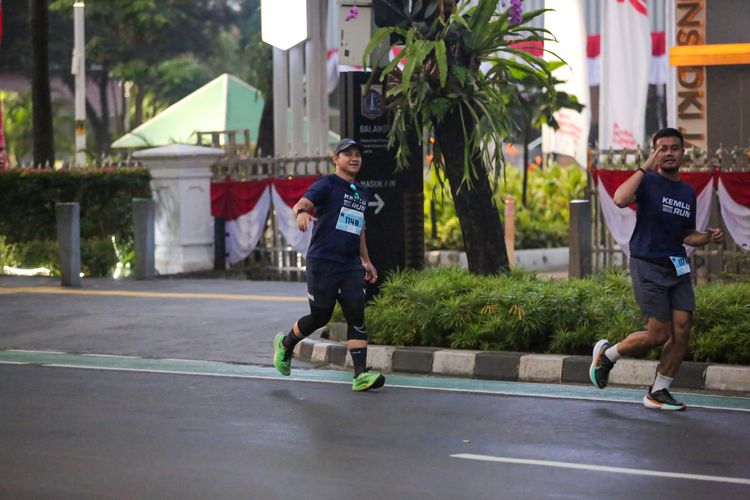 Race photo from KEMLU RUN 2025
