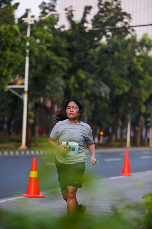 Race photo from KEMLU RUN 2025