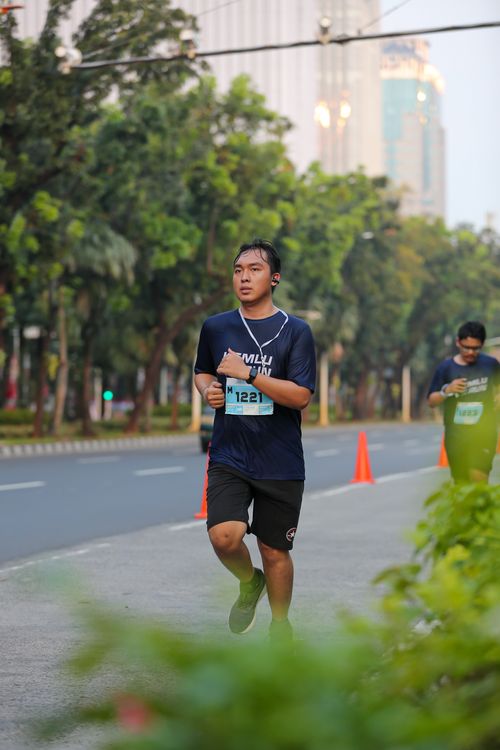 Race photo from KEMLU RUN 2025