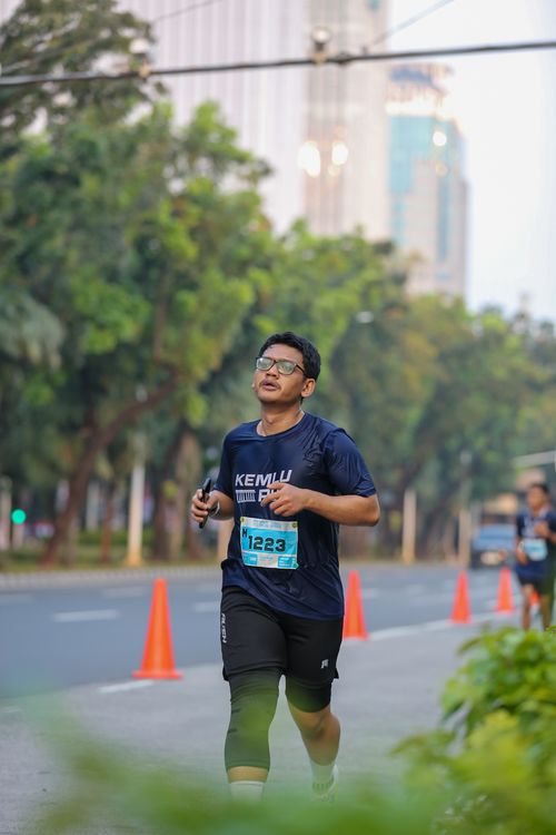 Race photo from KEMLU RUN 2025