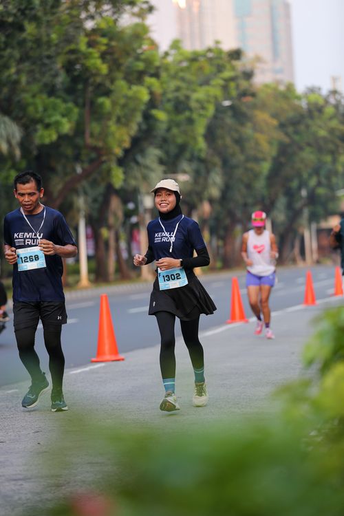 Race photo from KEMLU RUN 2025
