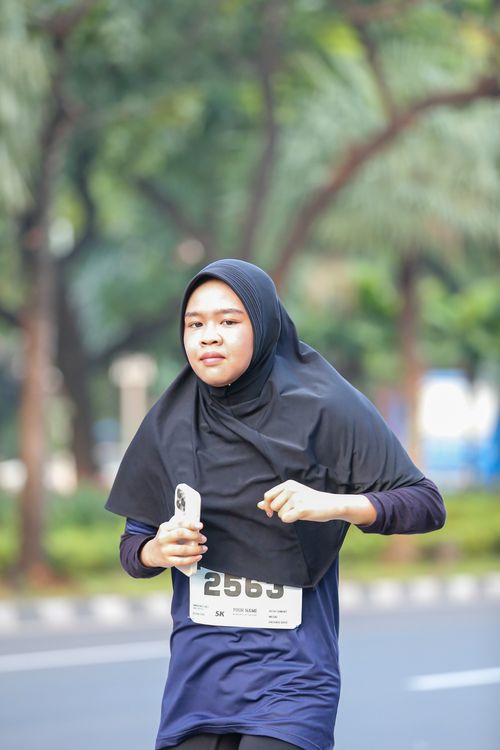 Race photo from KEMLU RUN 2025
