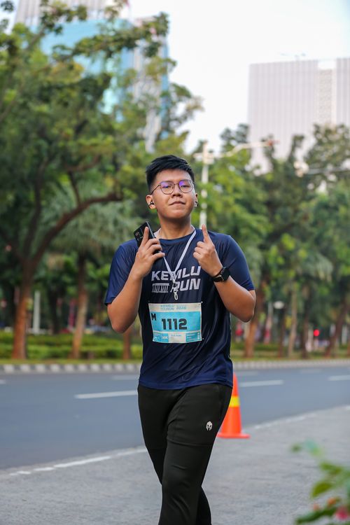 Race photo from KEMLU RUN 2025