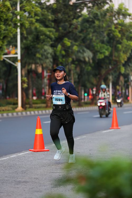 Race photo from KEMLU RUN 2025