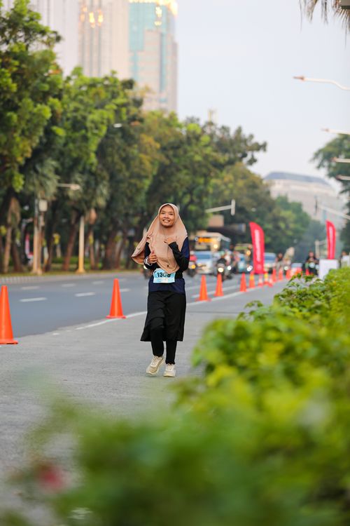Race photo from KEMLU RUN 2025