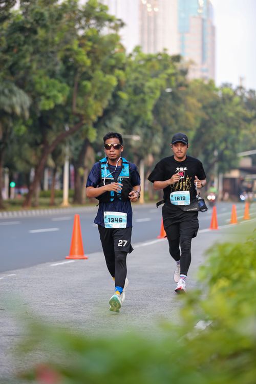 Race photo from KEMLU RUN 2025