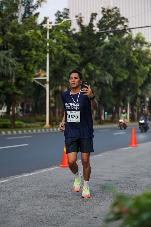 Race photo from KEMLU RUN 2025