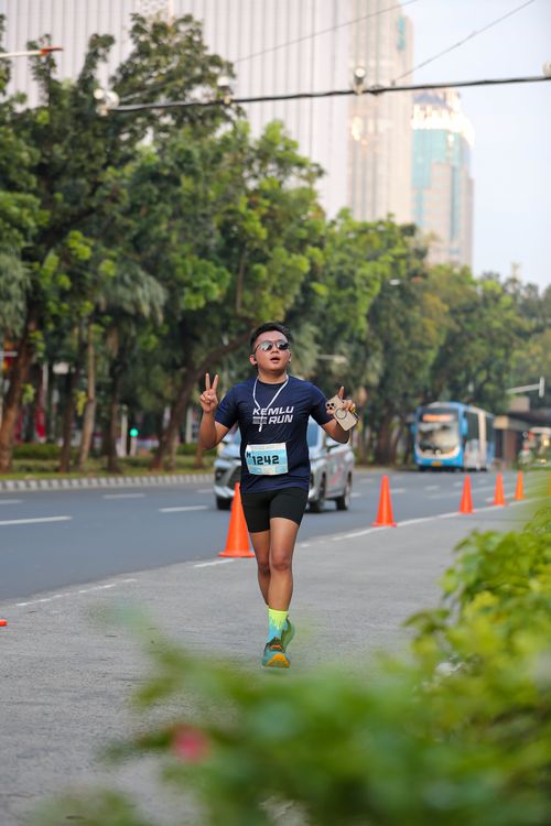 Race photo from KEMLU RUN 2025