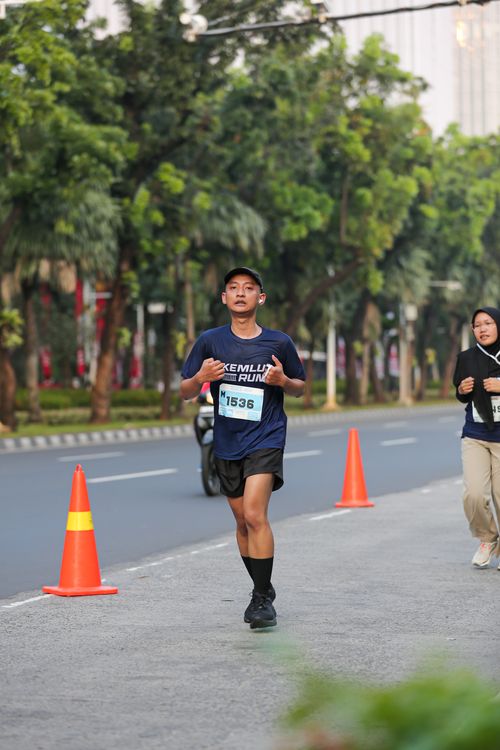 Race photo from KEMLU RUN 2025