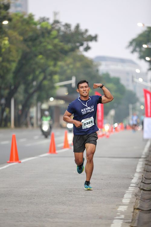 Race photo from KEMLU RUN 2025