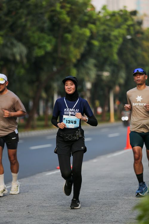 Race photo from KEMLU RUN 2025