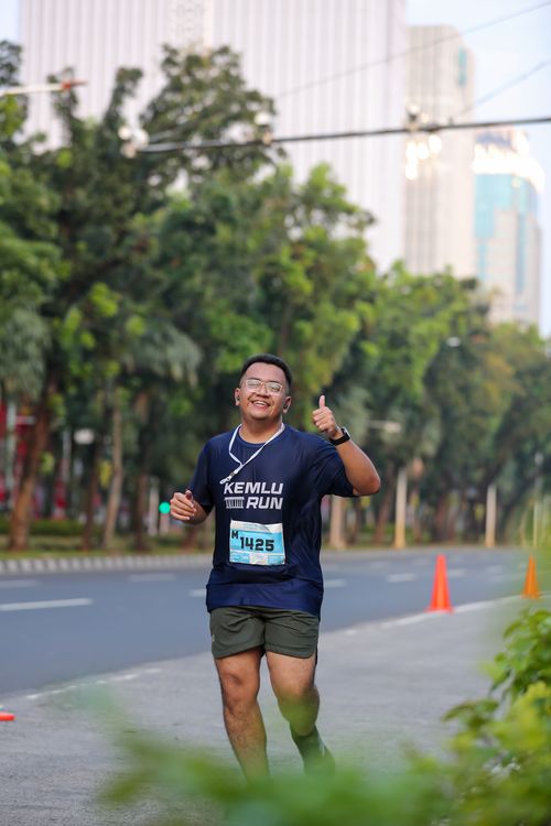 Race photo from KEMLU RUN 2025