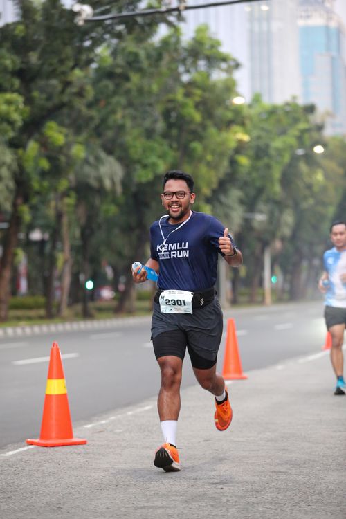 Race photo from KEMLU RUN 2025