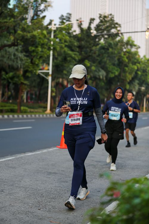 Race photo from KEMLU RUN 2025