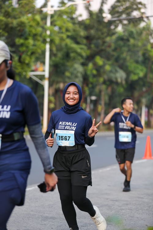 Race photo from KEMLU RUN 2025