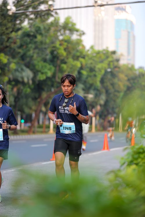 Race photo from KEMLU RUN 2025
